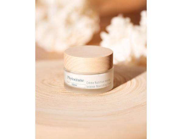 Intenzivní výživný krém s olejem z organické světlice